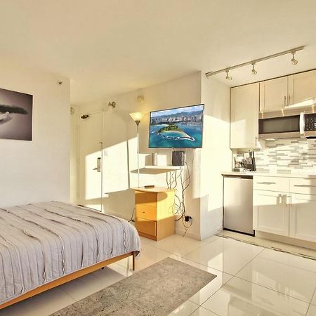 Waikiki Beach Cozy Studio No Resort Fee โฮโนลูลู ภายนอก รูปภาพ